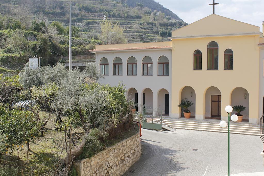 Ancelle Sorrento - Casa D'Accoglienza Hotel Castellammare di Stabia Exterior photo