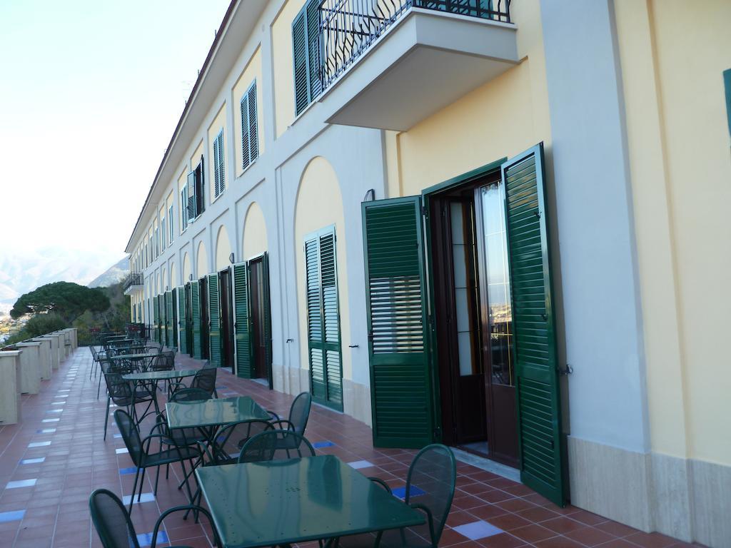 Ancelle Sorrento - Casa D'Accoglienza Hotel Castellammare di Stabia Exterior photo