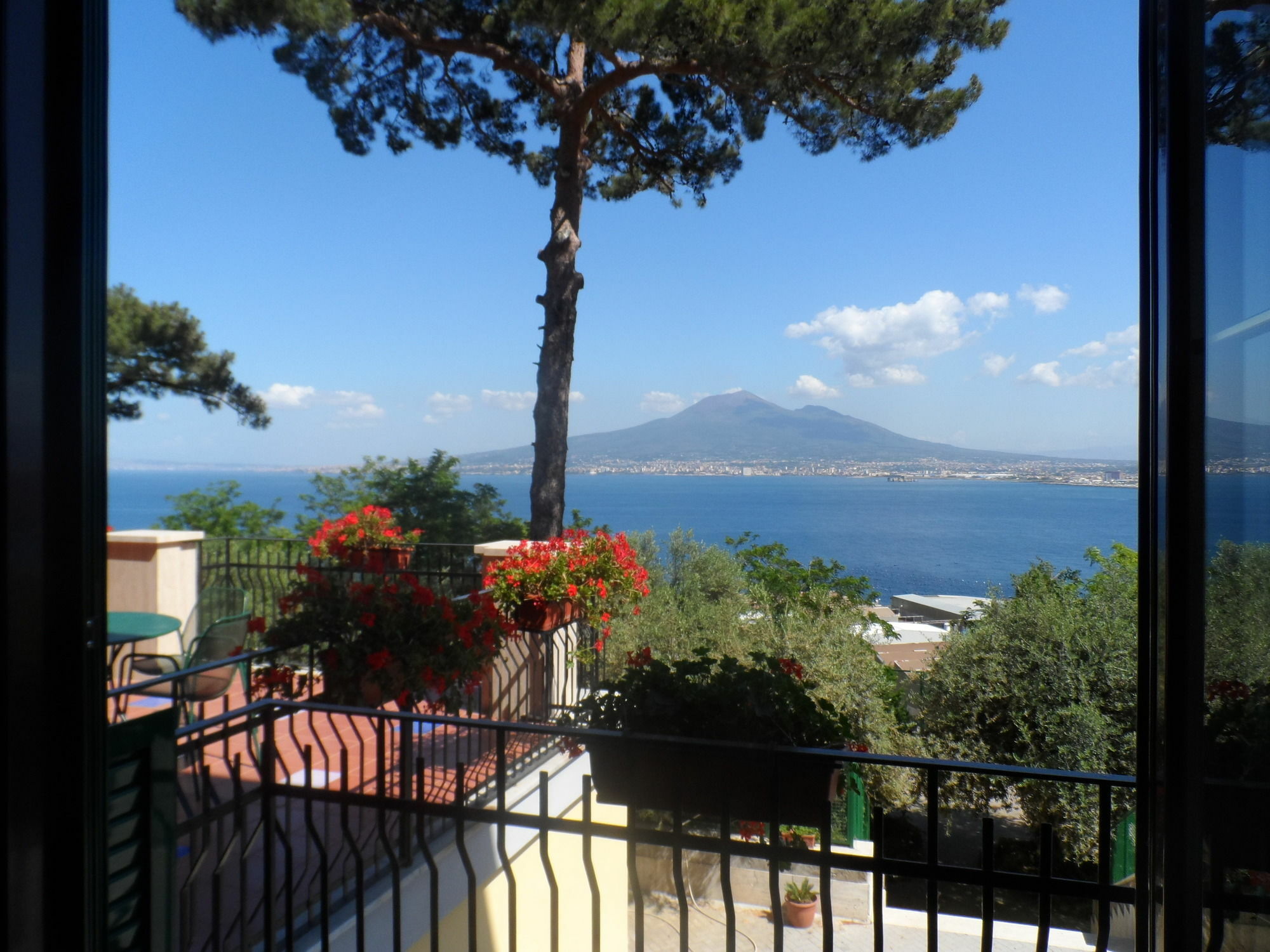 Ancelle Sorrento - Casa D'Accoglienza Hotel Castellammare di Stabia Exterior photo
